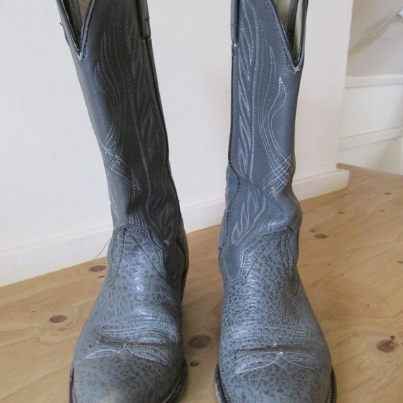 Made in USA gray leather cowboy boots 8D - Picture 2 of 10